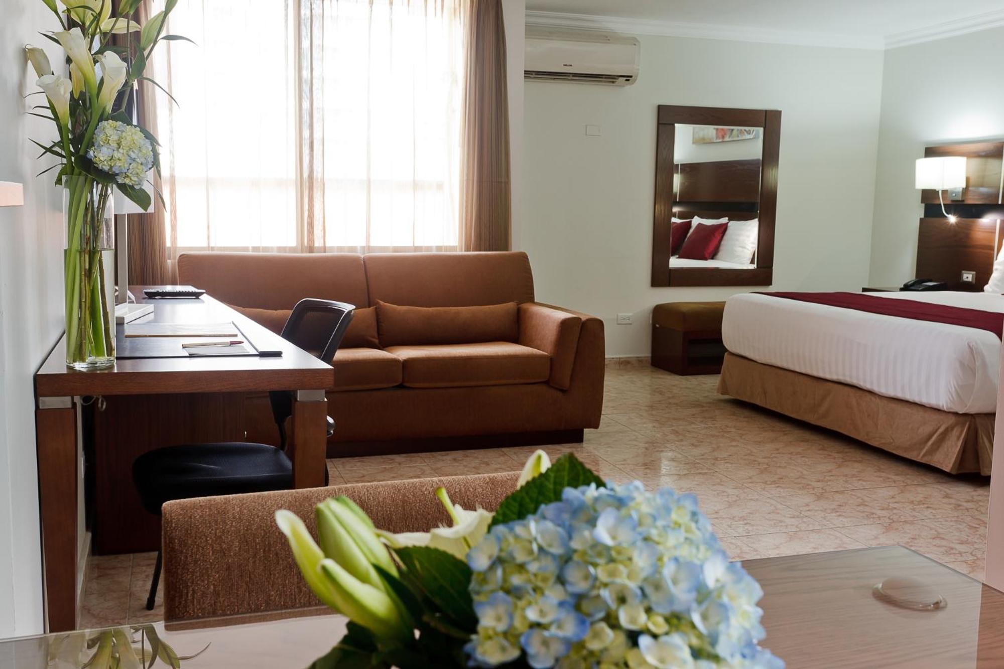 Hotel Coral Suites Panama City Exterior photo