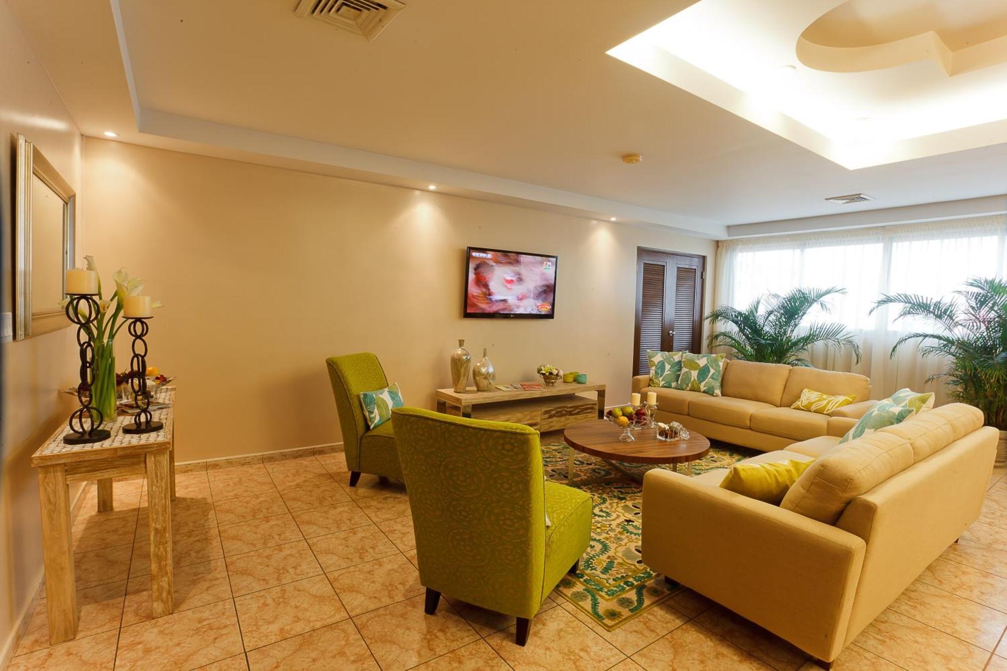 Hotel Coral Suites Panama City Exterior photo